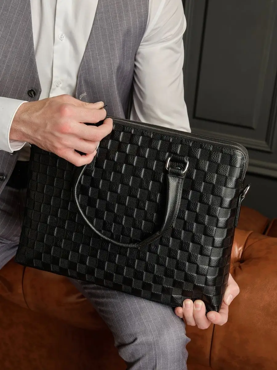 Сдержанный и модный мужской кожаный портфель 77122A-1